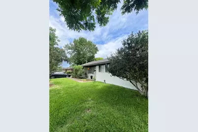 4118 Ebbtide Drive, Houston, TX 77045 - Photo 4