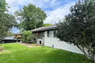 4118 Ebbtide Dr, Houston, TX 77045 - Photo 4