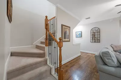 2026 Elmen Street, Houston, TX 77019 - Photo 34
