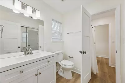 903 E 37th Street, Houston, TX 77022 - Photo 16
