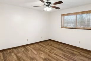 9911 Bayou Woods Dr, Baytown, TX 77521 - Photo 10