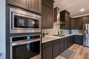 8803 Autumn Pine Dr, Missouri City, TX 77459 - Photo 12