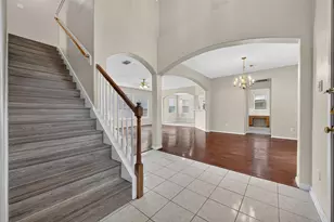 2314 Avery Park Dr, Sugar Land, TX 77498 - Photo 4