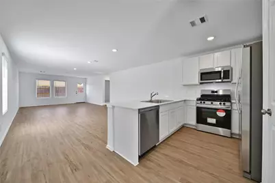 17715 Grove Hill Drive, Hockley, TX 77447 - Photo 6