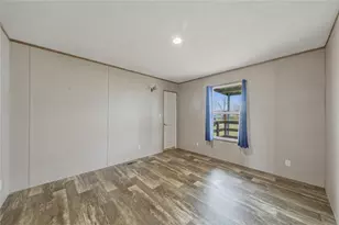 21613 County Rd 37492, Cleveland, TX 77327 - Photo 22