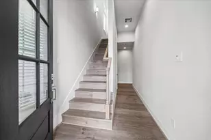 5209 Allen St, Houston, TX 77007 - Photo 2