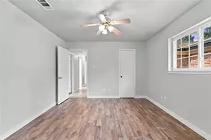 508 Alison St, Conroe, TX 77303 - Photo 12