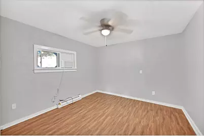 601 Booker T Washington, Conroe, TX 77301 - Photo 12