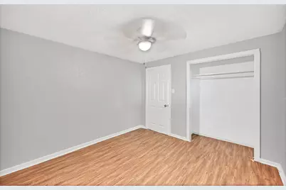 601 Booker T Washington, Conroe, TX 77301 - Photo 14