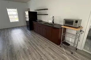 618 E 16th St, Houston, TX 77008 - Photo 8