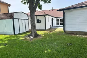 1601 Washington Dr, Deer Park, TX 77536 - Photo 32