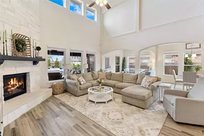 14926 Lake Shore Avenue, Mont Belvieu, TX 77523 - Photo 24