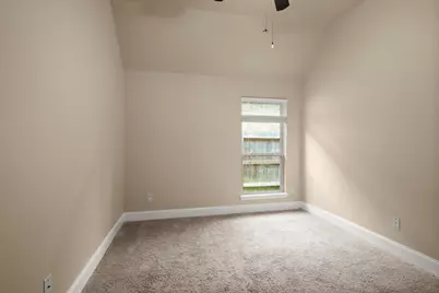 110 Logan Pass Court, Montgomery, TX 77316 - Photo 16