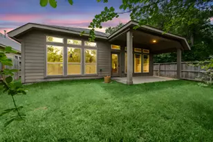 110 Logan Pass Ct, Montgomery, TX 77316 - Photo 8