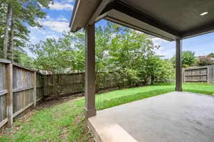 110 Logan Pass Ct, Montgomery, TX 77316 - Photo 6