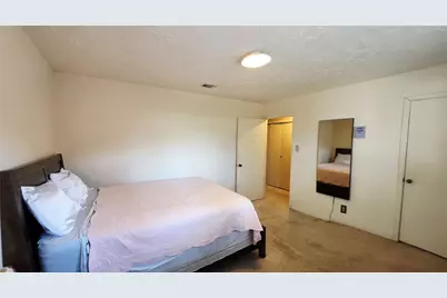 3919 Vineyard Drive, Houston, TX 77082 - Photo 18