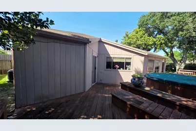 3919 Vineyard Drive, Houston, TX 77082 - Photo 4