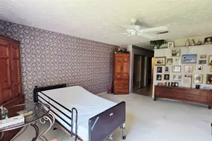 3919 Vineyard Dr, Houston, TX 77082 - Photo 14