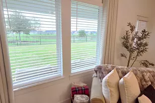 8510 Tropical Breeze Wy, Rosharon, TX 77583 - Photo 6