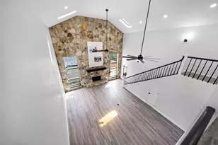 18122 Memorial Estates Dr, Spring, TX 77379 - Photo 14