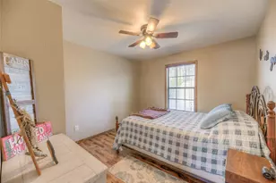 51 Roatan Dr, Point Blank, TX 77364 - Photo 10