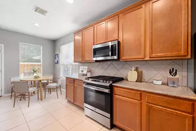 23411 W Pine Ivy Lane, Tomball, TX 77375 - Photo 10