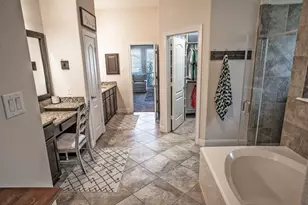 1283 Laurel Ln, Angleton, TX 77515 - Photo 22