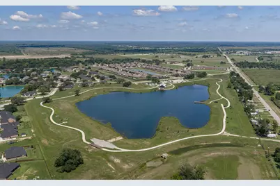 1283 Laurel Lane, Angleton, TX 77515 - Photo 38