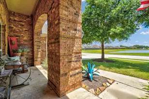 1283 Laurel Ln, Angleton, TX 77515 - Photo 4