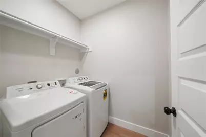 402 E 37th Street #A, Houston, TX 77018 - Photo 10