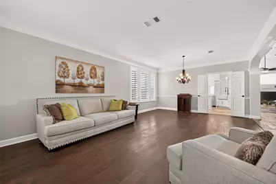 827 Annies Way, Sugar Land, TX 77479 - Photo 4
