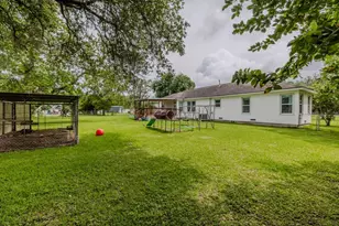 1520 North Dr, Bay City, TX 77414 - Photo 22