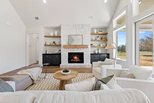 5680 Mill Water Ct, Bryan, TX 77808 - Photo 12