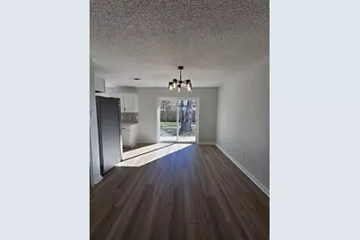 307 Hildred Avenue, Conroe, TX 77303 - Photo 12