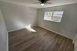 307 Hildred Ave, Conroe, TX 77303 - Photo 24