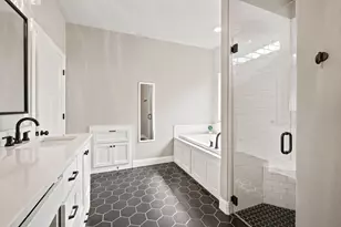 4206 Lismore Ln, College Station, TX 77845 - Photo 18