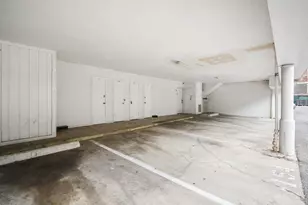 2585 Marilee Ln, Houston, TX 77057 - Photo 20