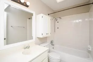 2585 Marilee Ln, Houston, TX 77057 - Photo 18