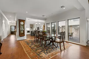 9598 Longmont Dr, Houston, TX 77063 - Photo 4