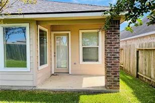 10723 Lake Riata Ln, Cypress, TX 77433 - Photo 26