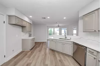 1114 N Nottingham Drive, League City, TX 77573 - Photo 12
