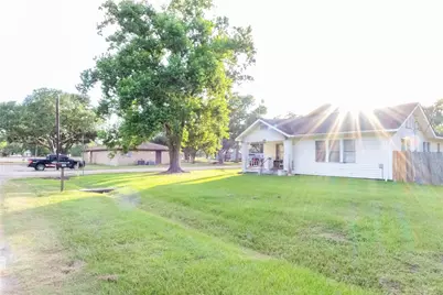 103 Birch Street, Wallis, TX 77485 - Photo 1