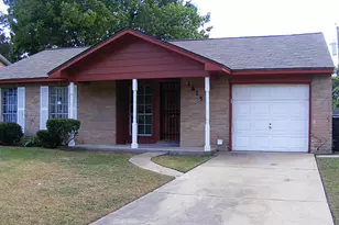 1615 Mosher Ln, Houston, TX 77088 - Photo 2