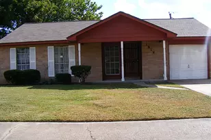 1615 Mosher Ln, Houston, TX 77088 - Photo 1