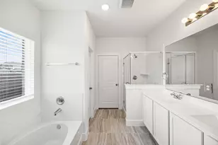 734 Stagecoach Dr, Dayton, TX 77535 - Photo 20