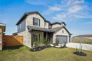 734 Stagecoach Dr, Dayton, TX 77535 - Photo 4