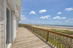 16505 Jamaica Beach Rd, Jamaica Beach, TX 77554 - Photo 14