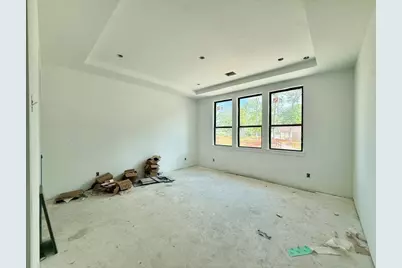 323 Louvenia Court, Pinehurst, TX 77362 - Photo 8