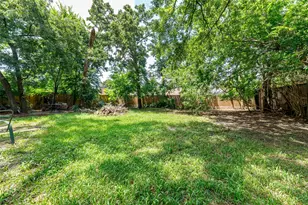 1518 Maux Dr, Houston, TX 77043 - Photo 6