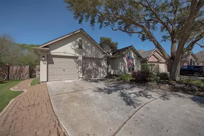 2442 Fairway Pointe Drive, League City, TX 77573 - Photo 2